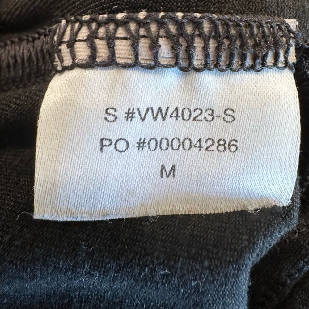 Vuori Medium Halo Essential Wideleg Pant-SHORT - Picture 5 of 5